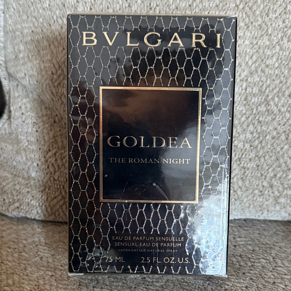 Bulgari Goldea The Roman Night Perfume - Black and Gold